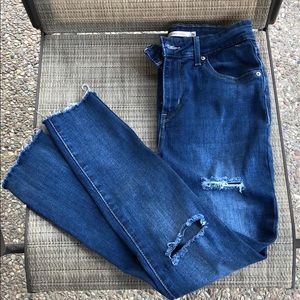 Levi’s 721 high rise skinny jeans